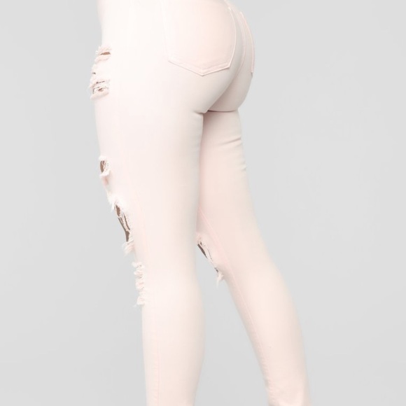 Brand new, never worn, fashion nova jeans - Picture 2 of 6